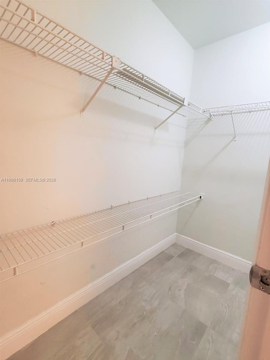 FOREST HILLS SOUTH - Residential Lease