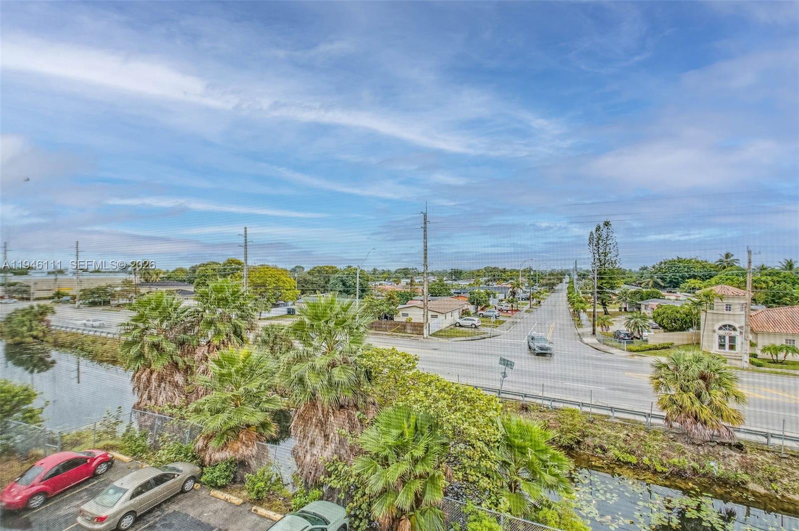 KINGS CREST CONDO - Residential