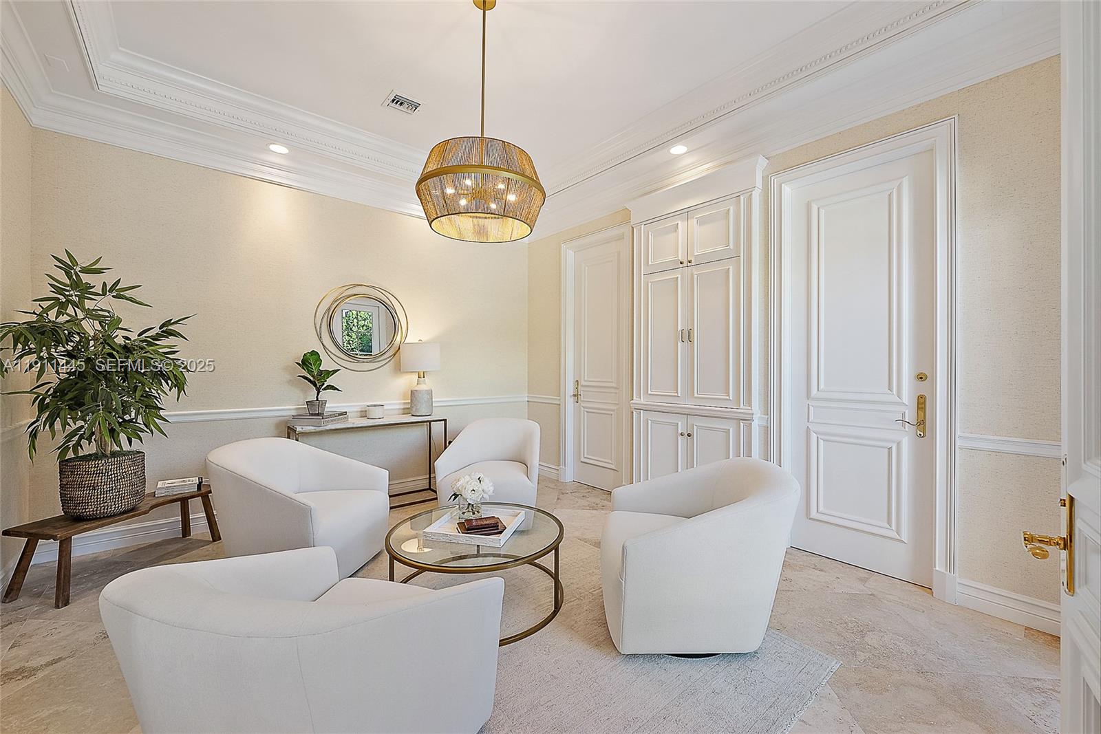 Royal Park - Residential