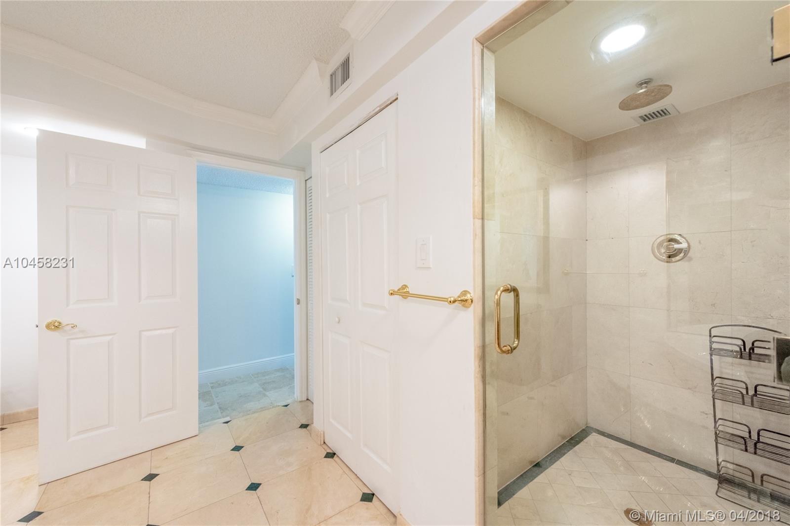 MAR DEL PLATA CONDO - Residential