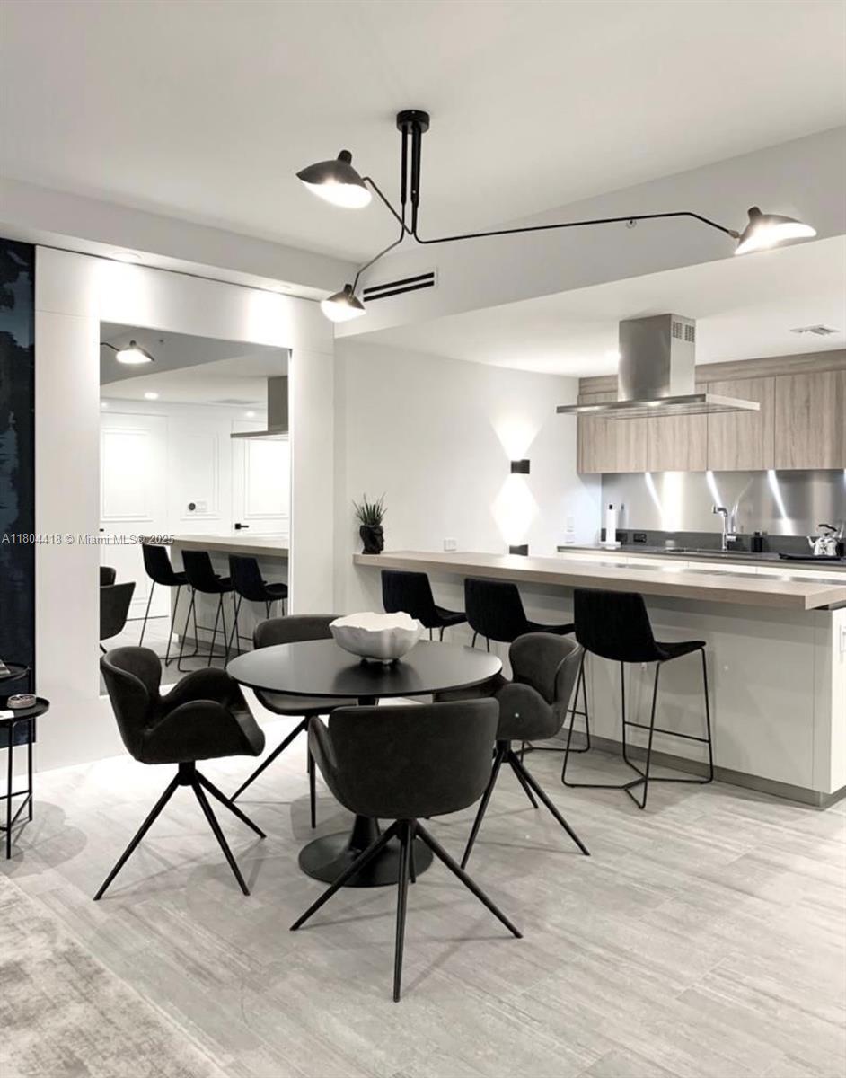 BRICKELL FLATIRON CONDO - Residential