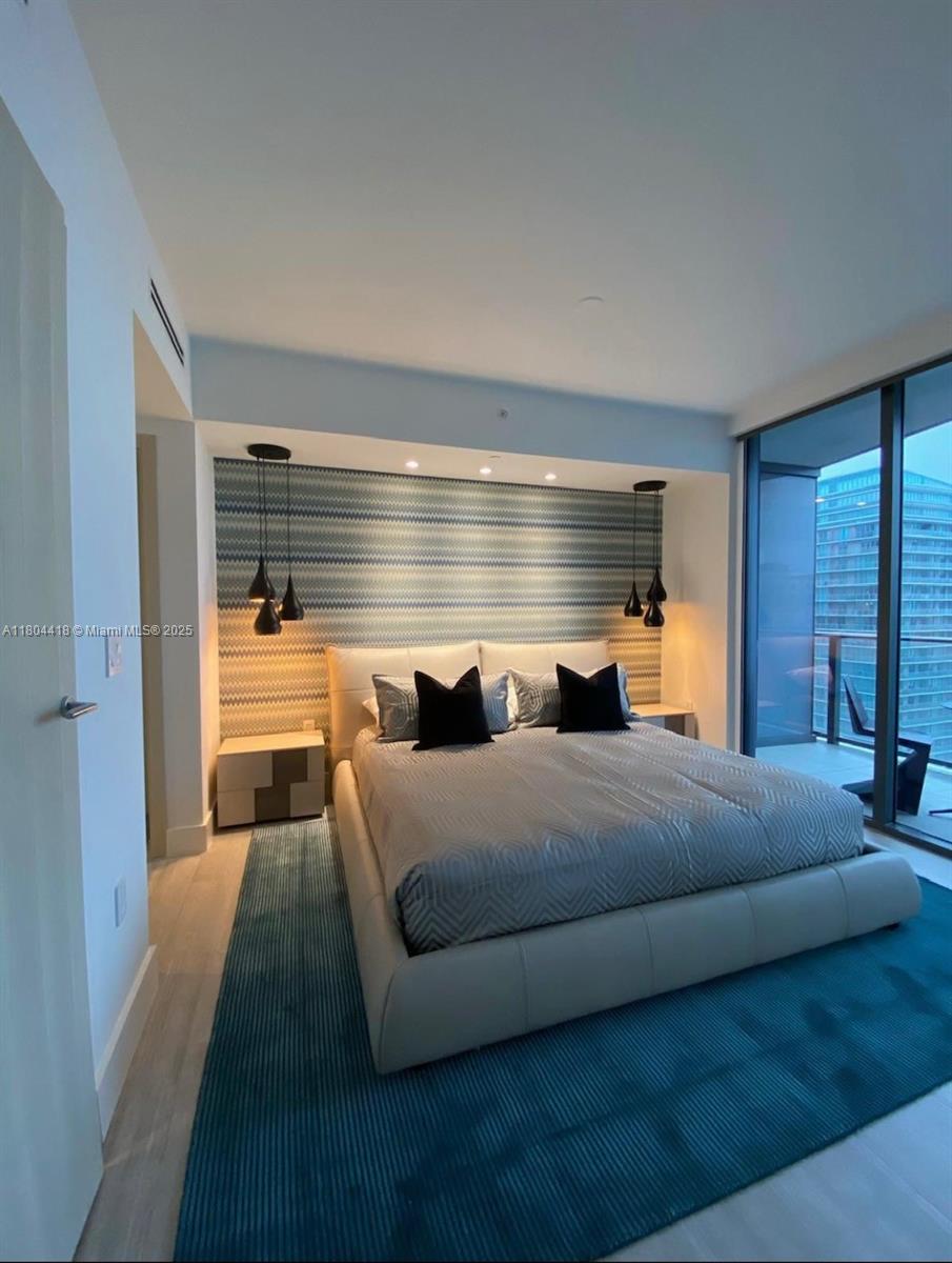 BRICKELL FLATIRON CONDO - Residential