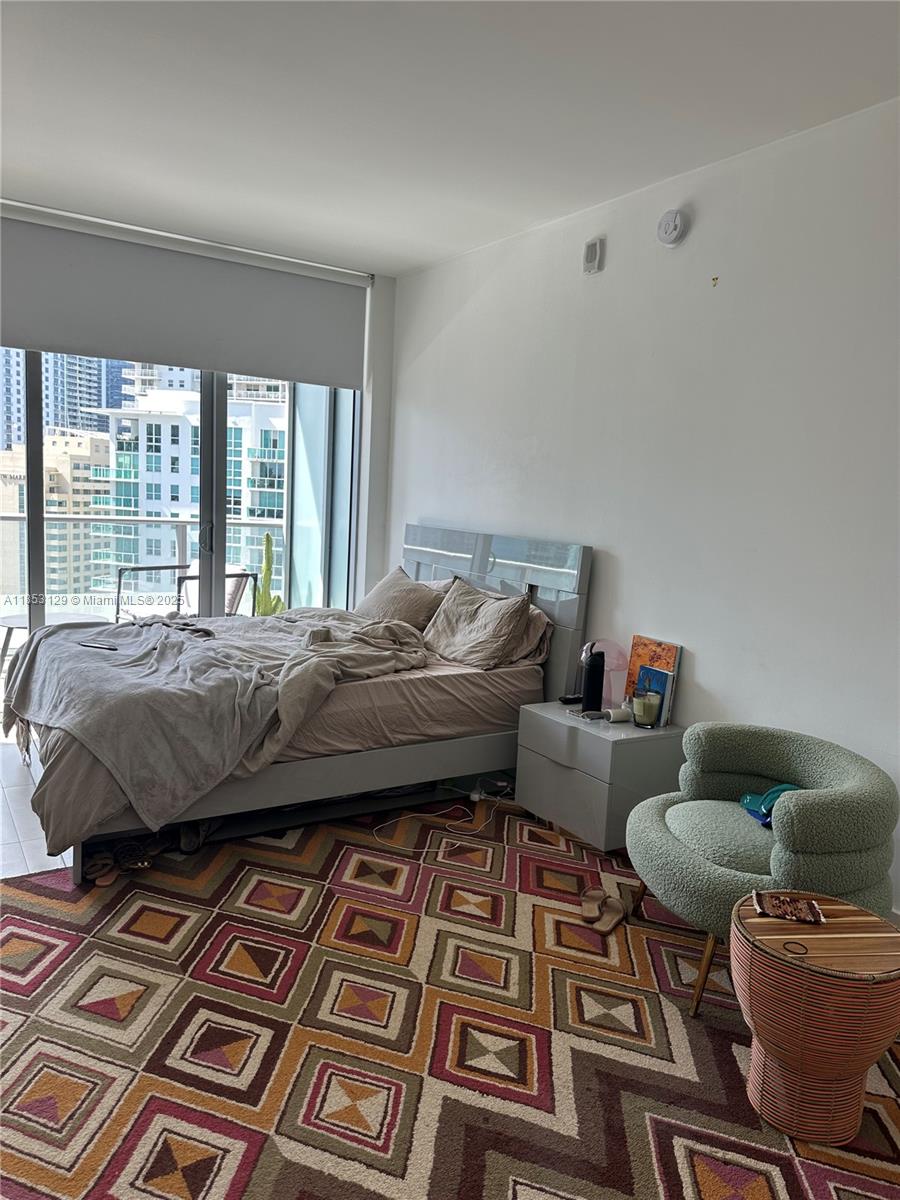 Fully furnished studio in the heart of Brickell with stunning city views! Features modern kitchen, elegant bath, in-unit washer/dryer, and private balcony. Enjoy luxury amenities: pool, gym, valet, and 24/7 concierge. Walk to top dining, shopping, and nightlife. Turn-key and move-in ready—perfect for living. Comes with parking.