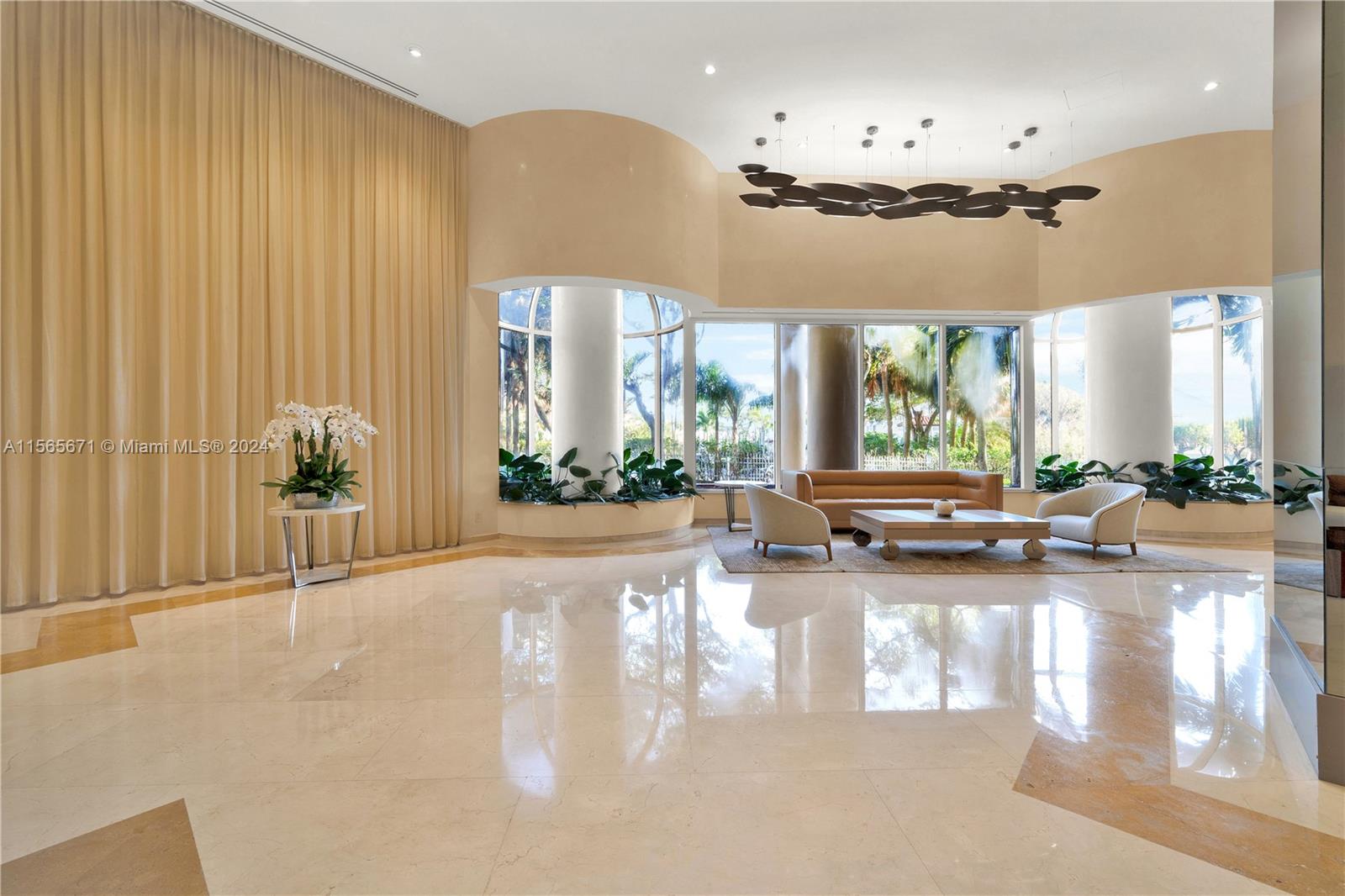 TURNBERRY TOWERS CONDO - Residential