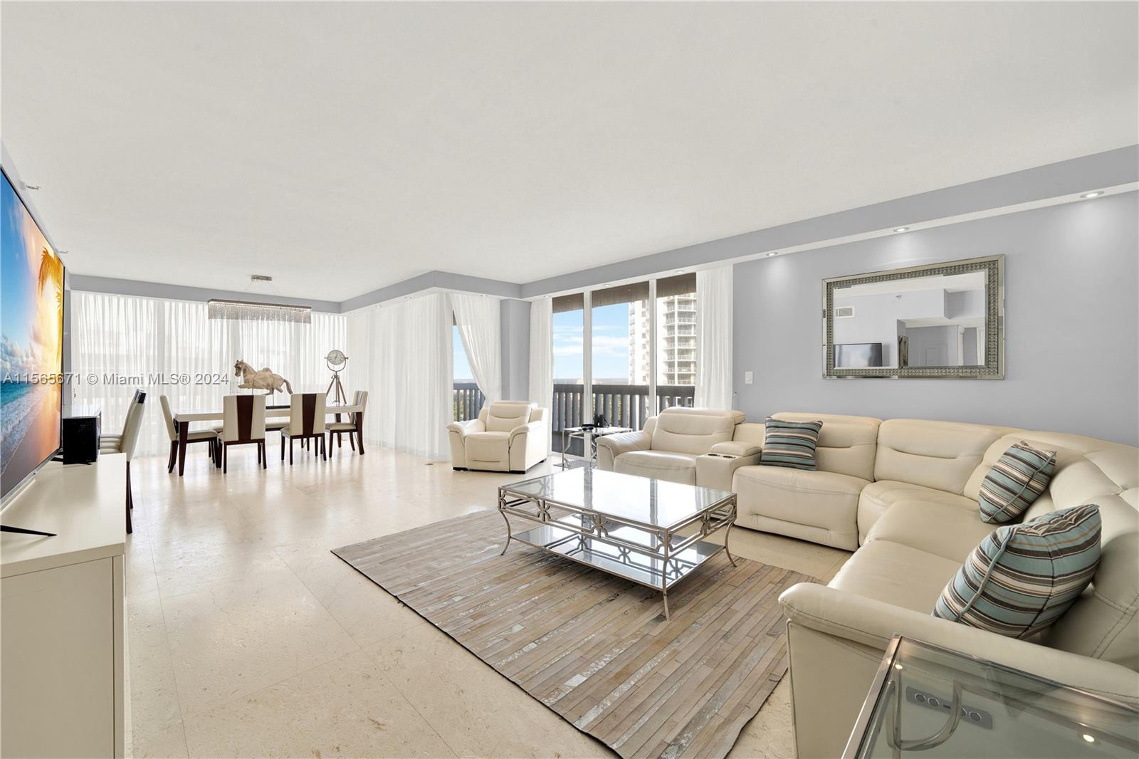 TURNBERRY TOWERS CONDO - Residential