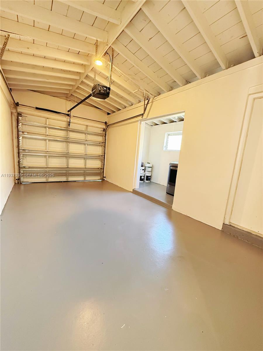 LAUDERDALE LAKES NORTH GA - Residential