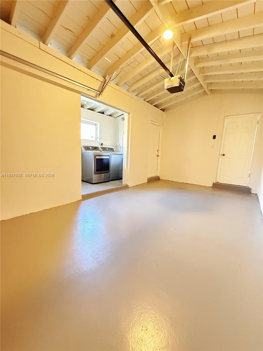 LAUDERDALE LAKES NORTH GA - Residential