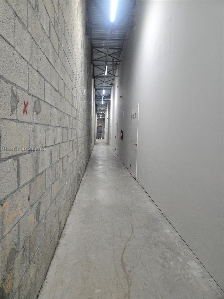 18236 NW 27th Ave, Miami Gardens, FL, 33056/$65,000 4 18236 NW 27th Ave