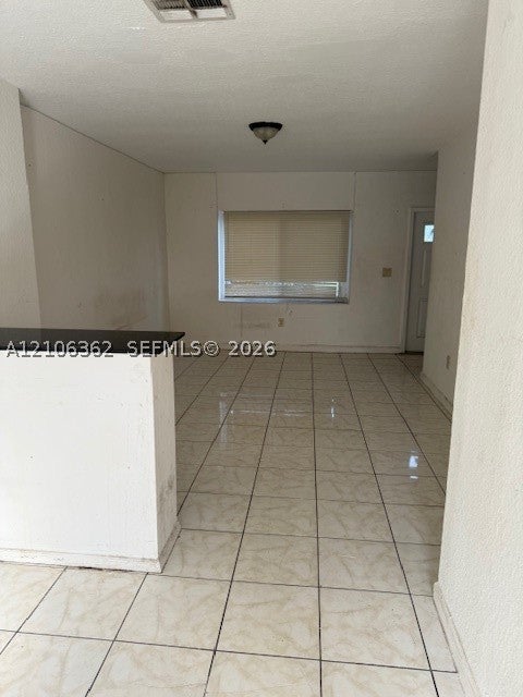 8430 NW 2 8430
