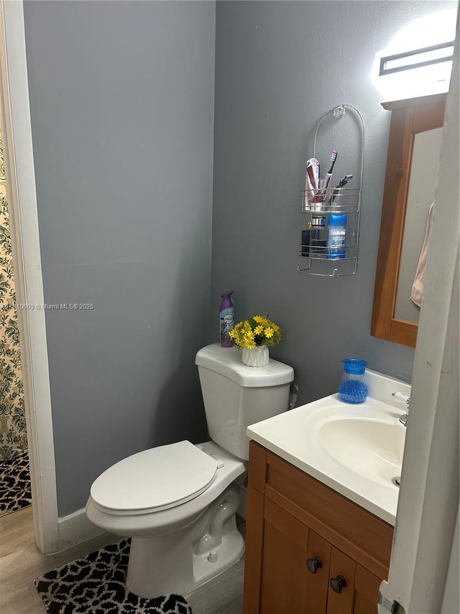 ROYAL PALMETTO CONDO - Residential