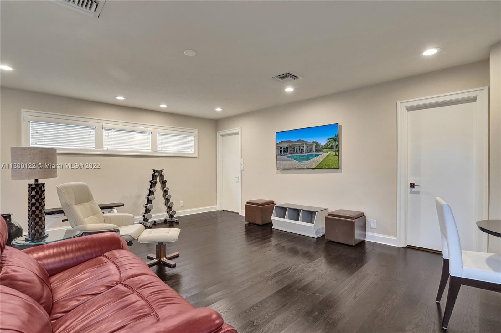 Weston Hills Country Club - Residential