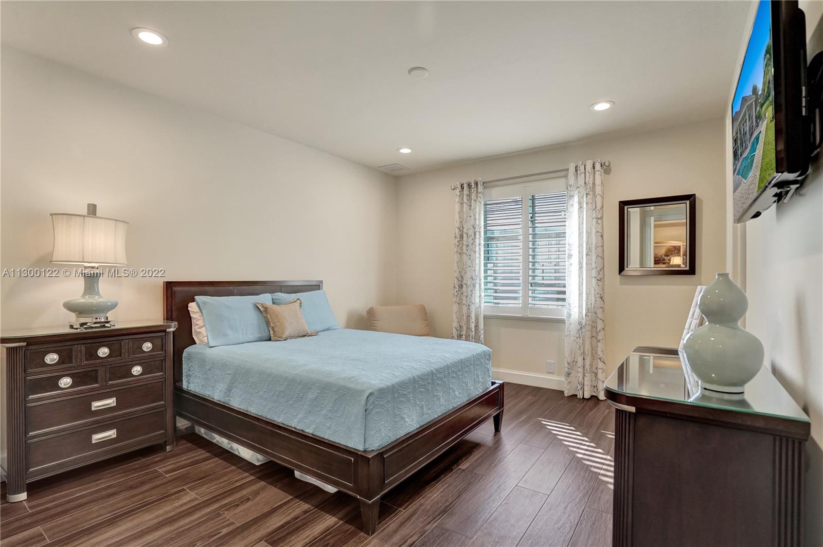 Weston Hills Country Club - Residential