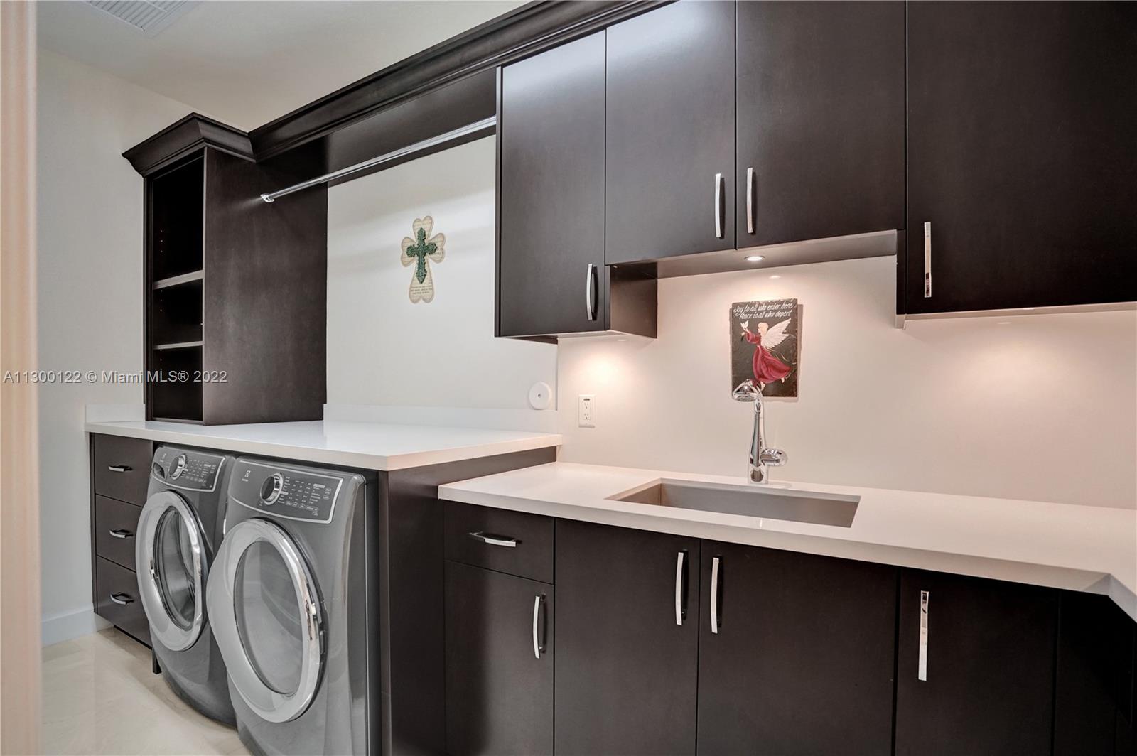 Weston Hills Country Club - Residential