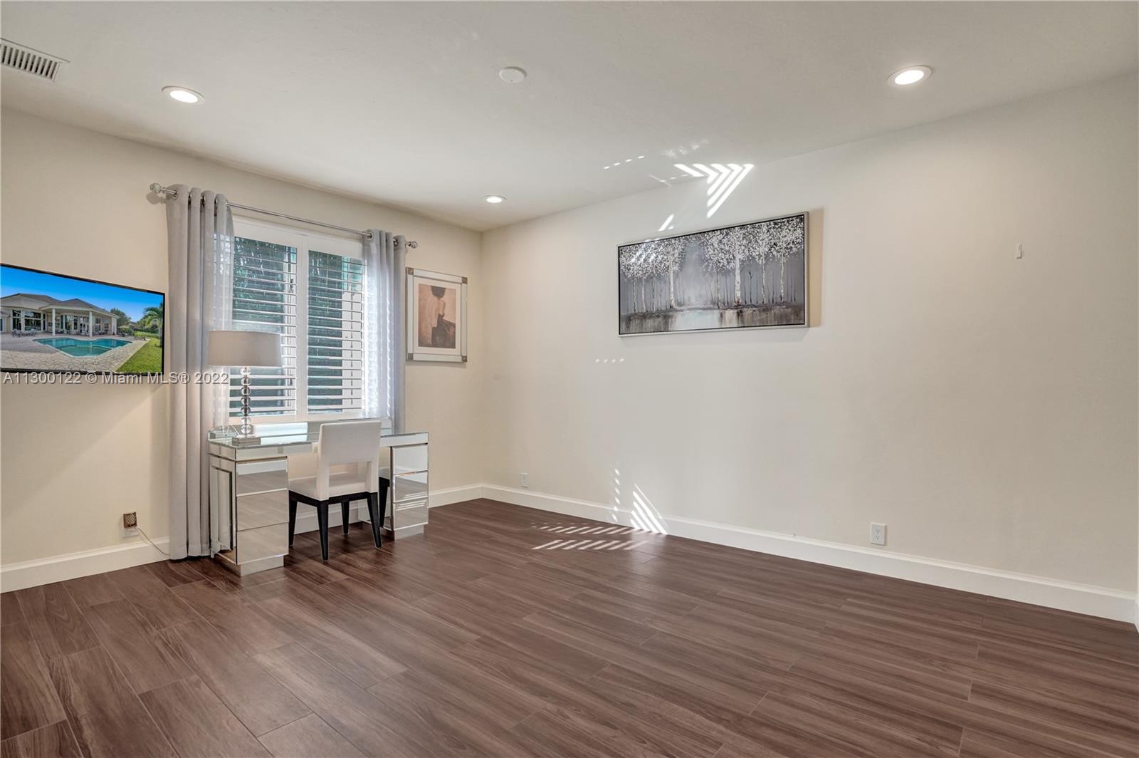 Weston Hills Country Club - Residential