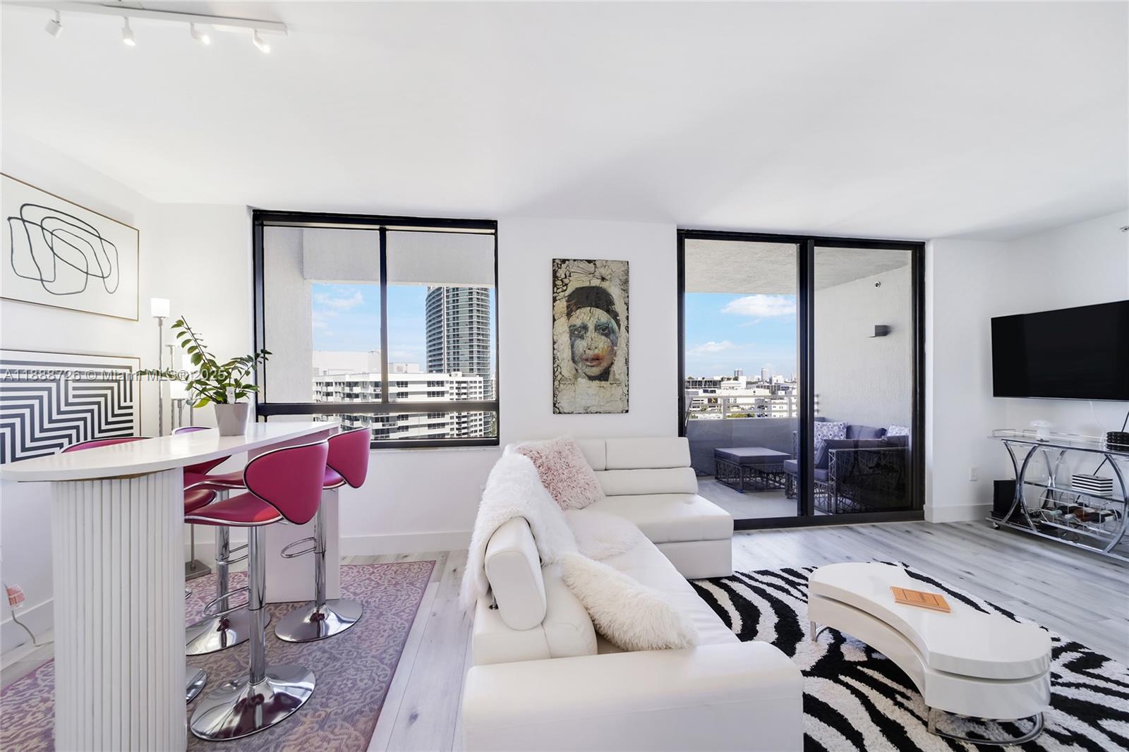 THE WAVERLY AT SOUTH BEAC - Residential