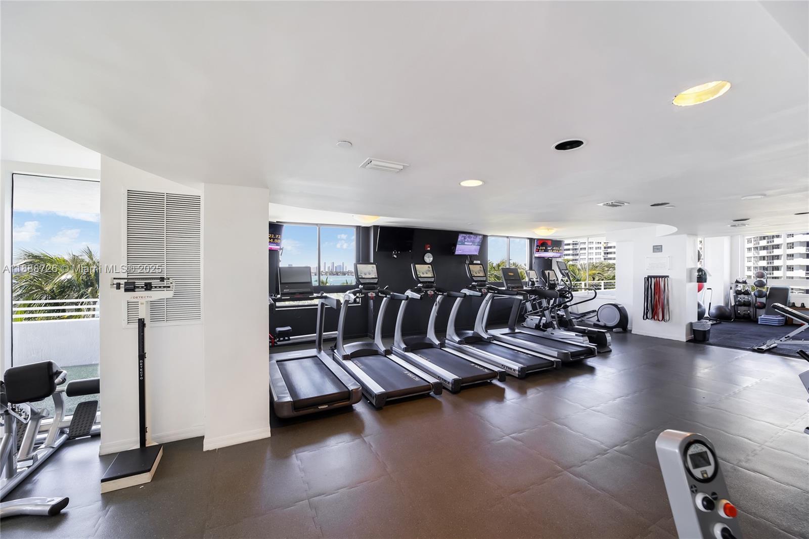 THE WAVERLY AT SOUTH BEAC - Residential