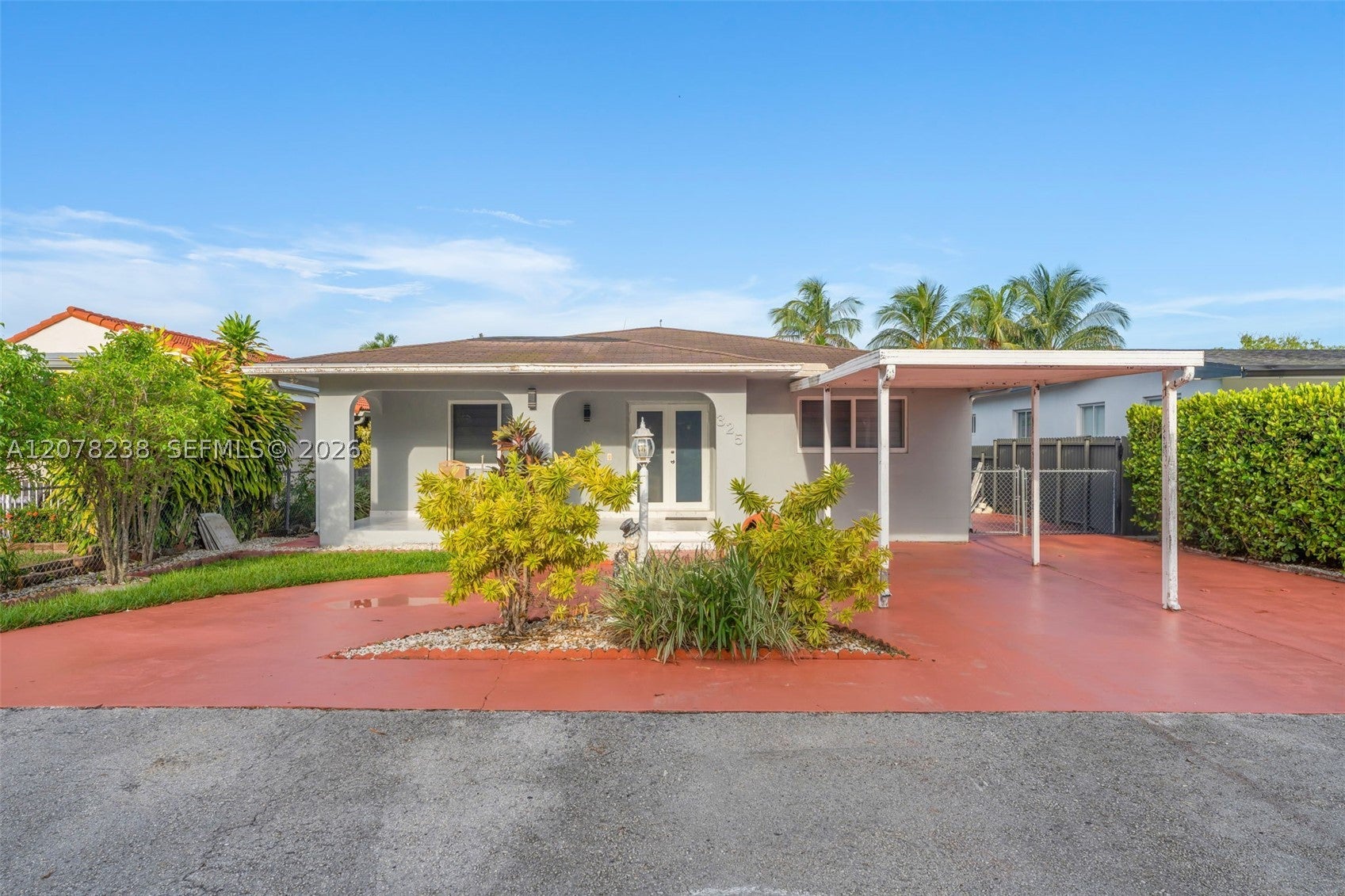 325 SW 122nd Ave