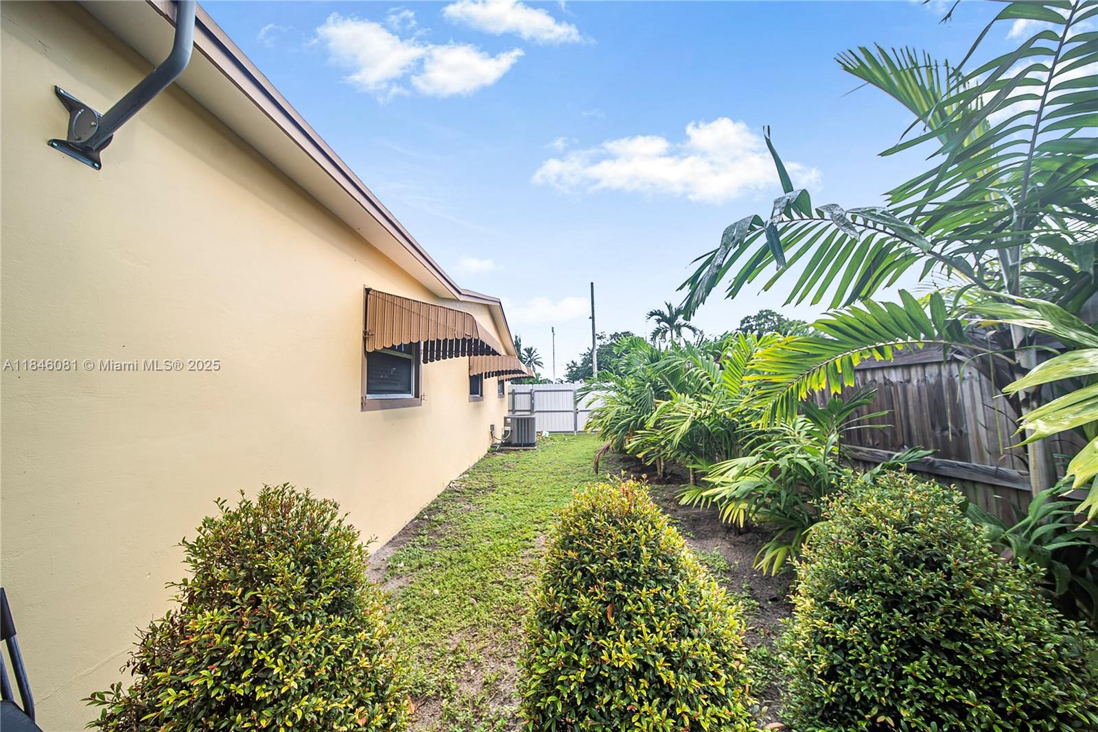 SCOTT LAKE MANOR SEC 7 - Residential