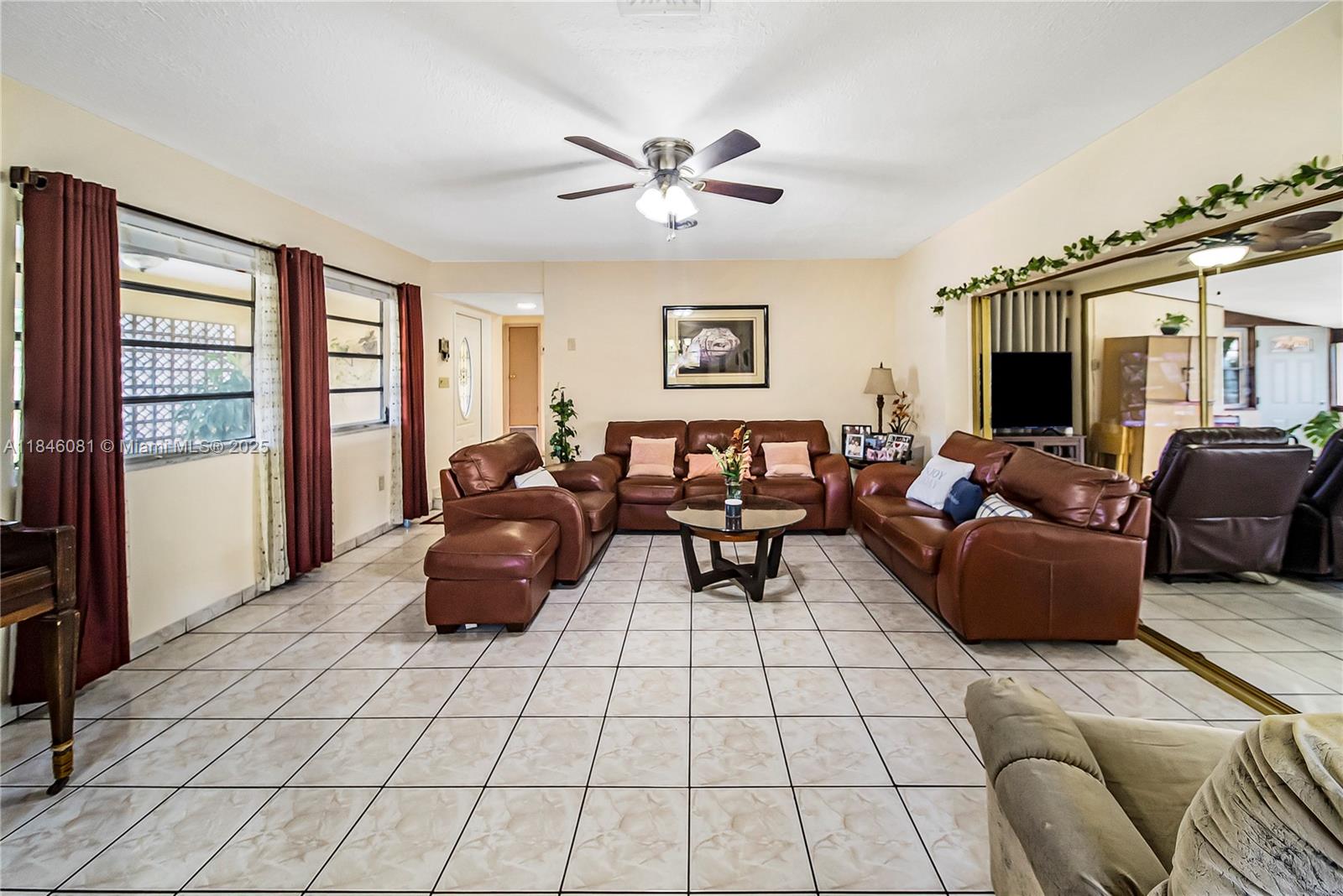 SCOTT LAKE MANOR SEC 7 - Residential