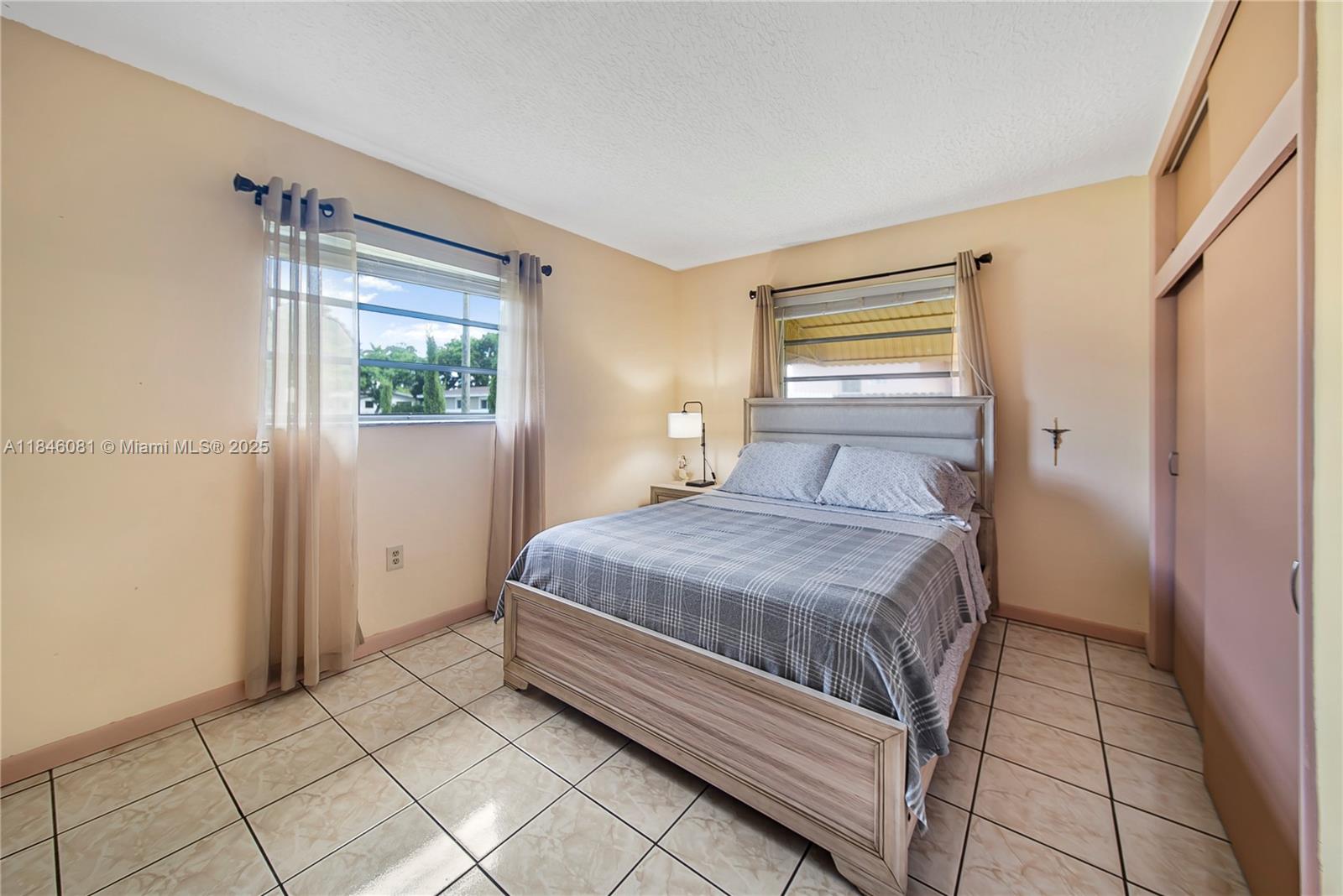 SCOTT LAKE MANOR SEC 7 - Residential