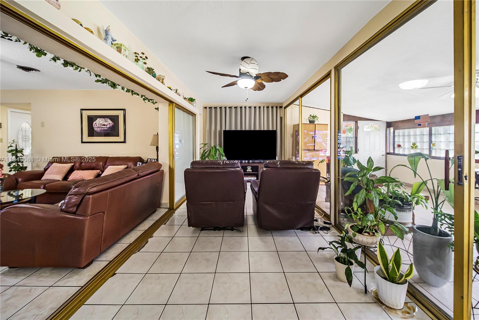 SCOTT LAKE MANOR SEC 7 - Residential