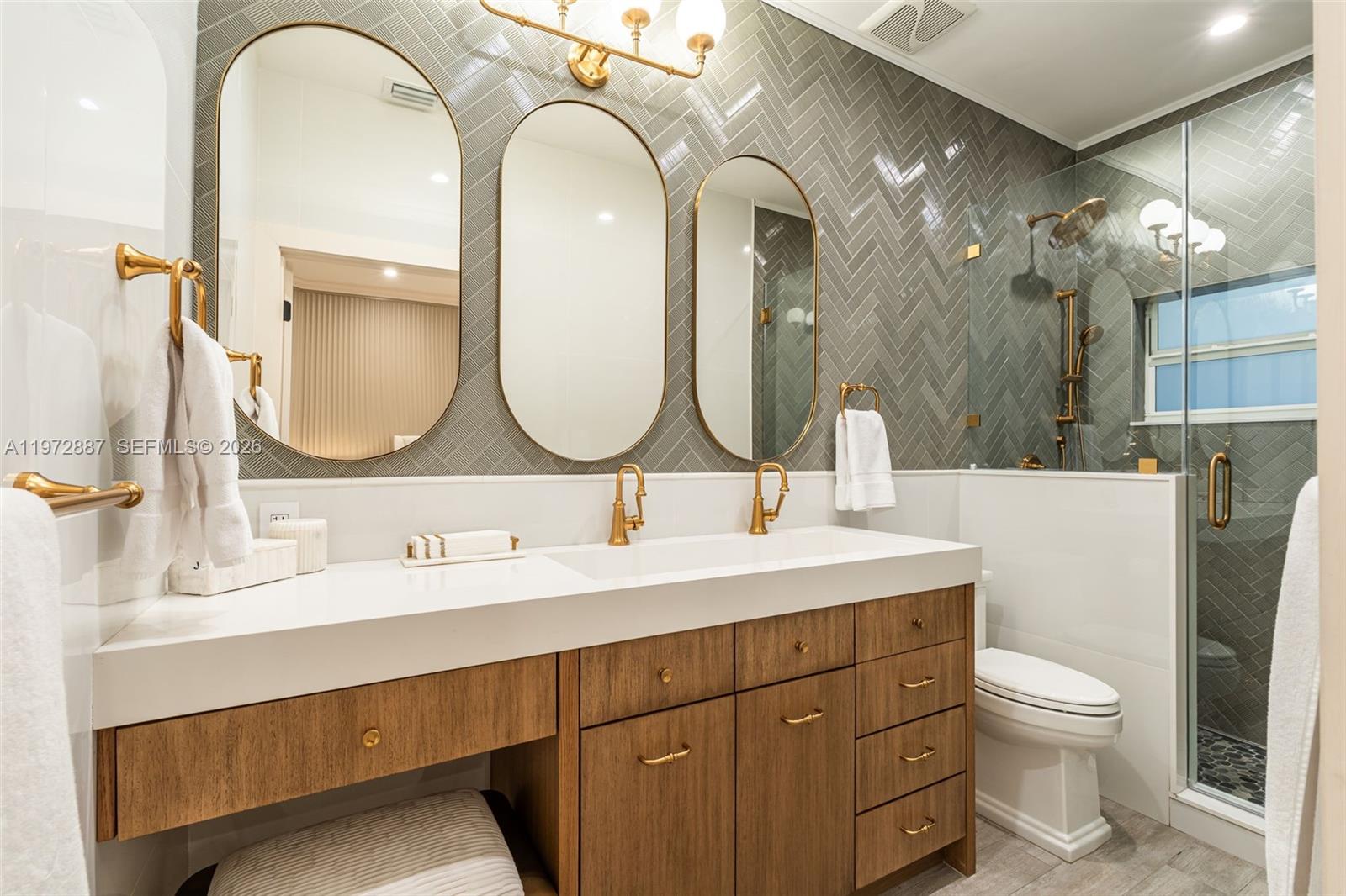 FOUR LAKES SEC 7 - Residential