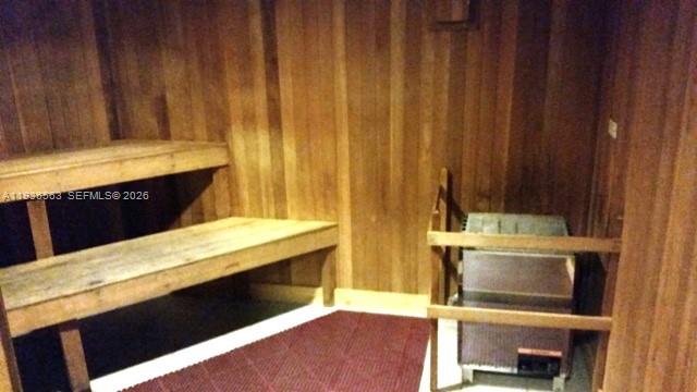 VIZCAYNE SOUTH CONDO - Residential