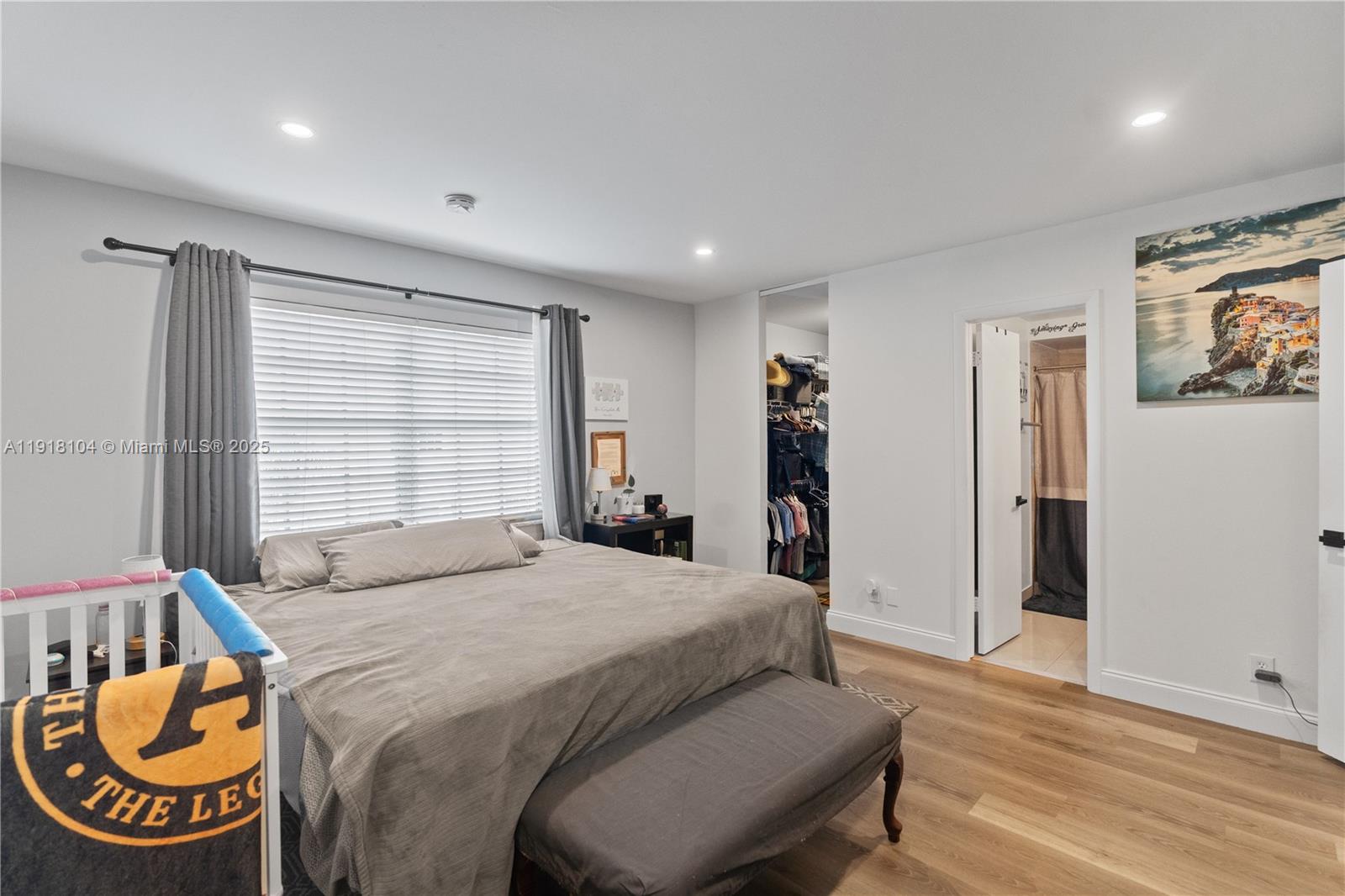 ARROWHEAD GOLF & TENNIS C - Residential Lease