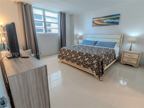 Tiny photo for 4001 S Ocean Dr #8J, Hollywood, FL 33019 (MLS # A12042889)