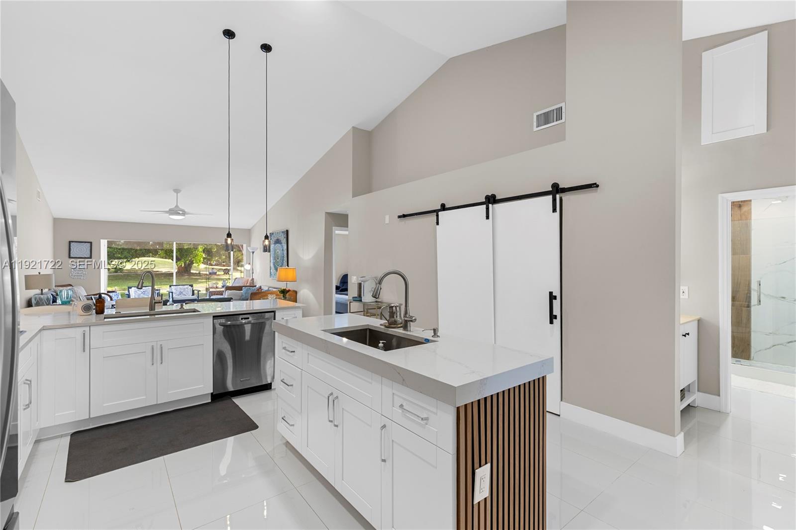 BOCA GREENS 3 - Residential Lease