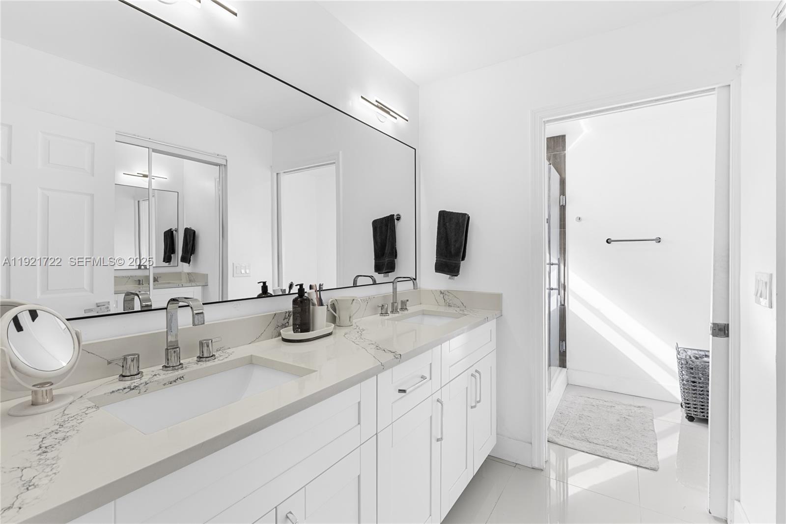 BOCA GREENS 3 - Residential Lease