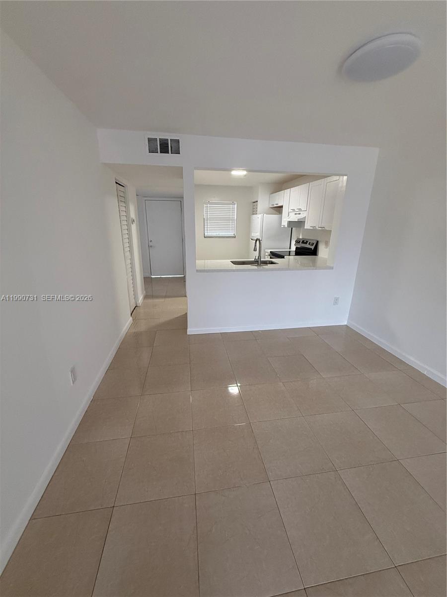 MONTEREY ONE CONDO - Residential Lease