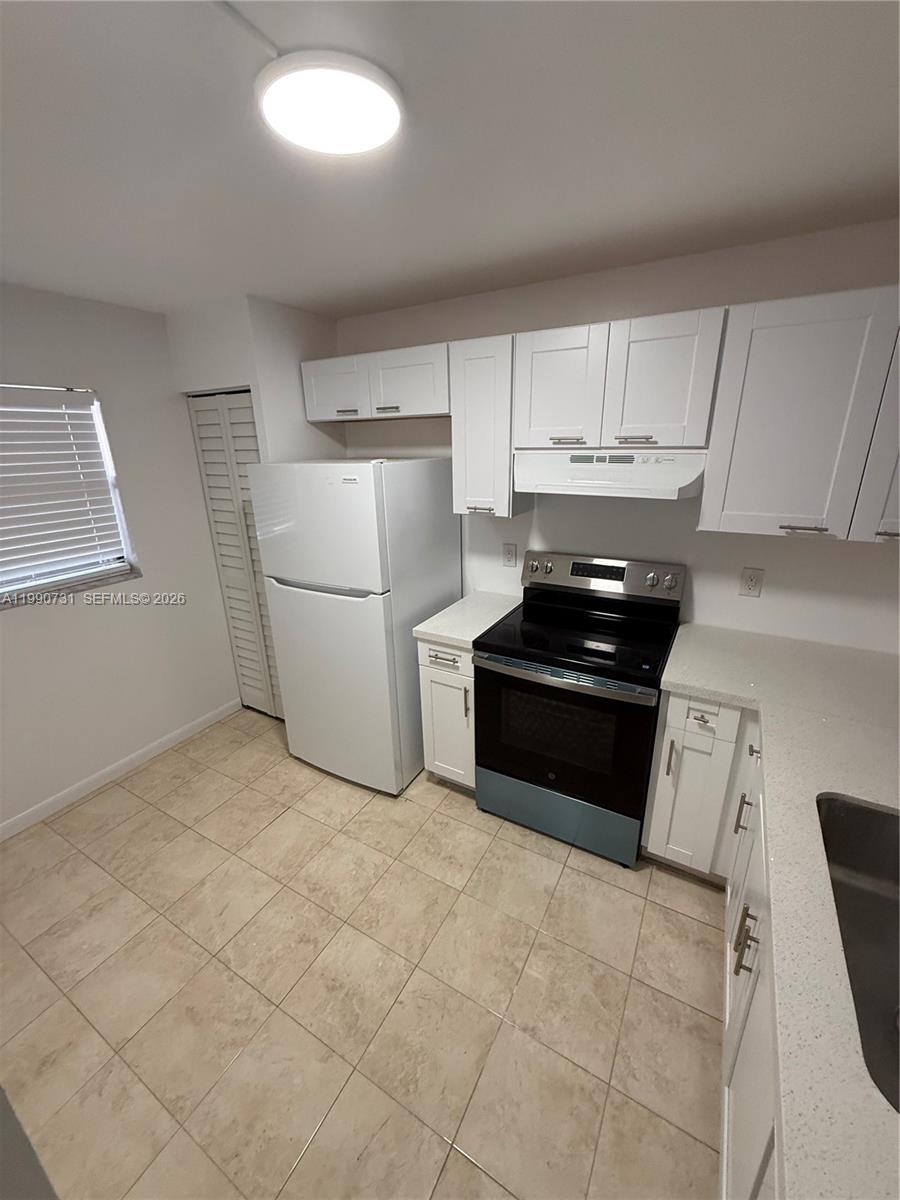 MONTEREY ONE CONDO - Residential Lease