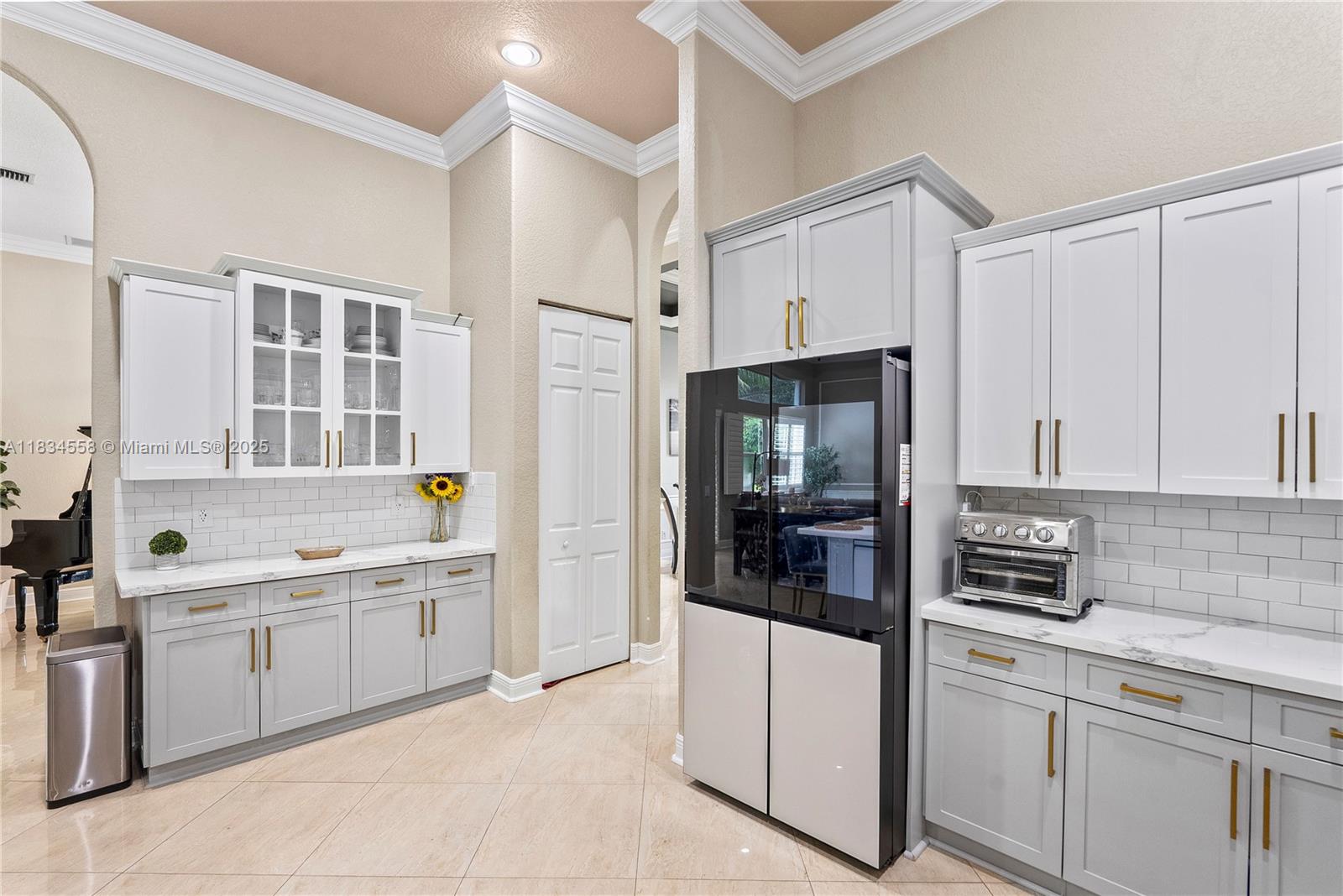 ZARBAFI ESTATES - Residential