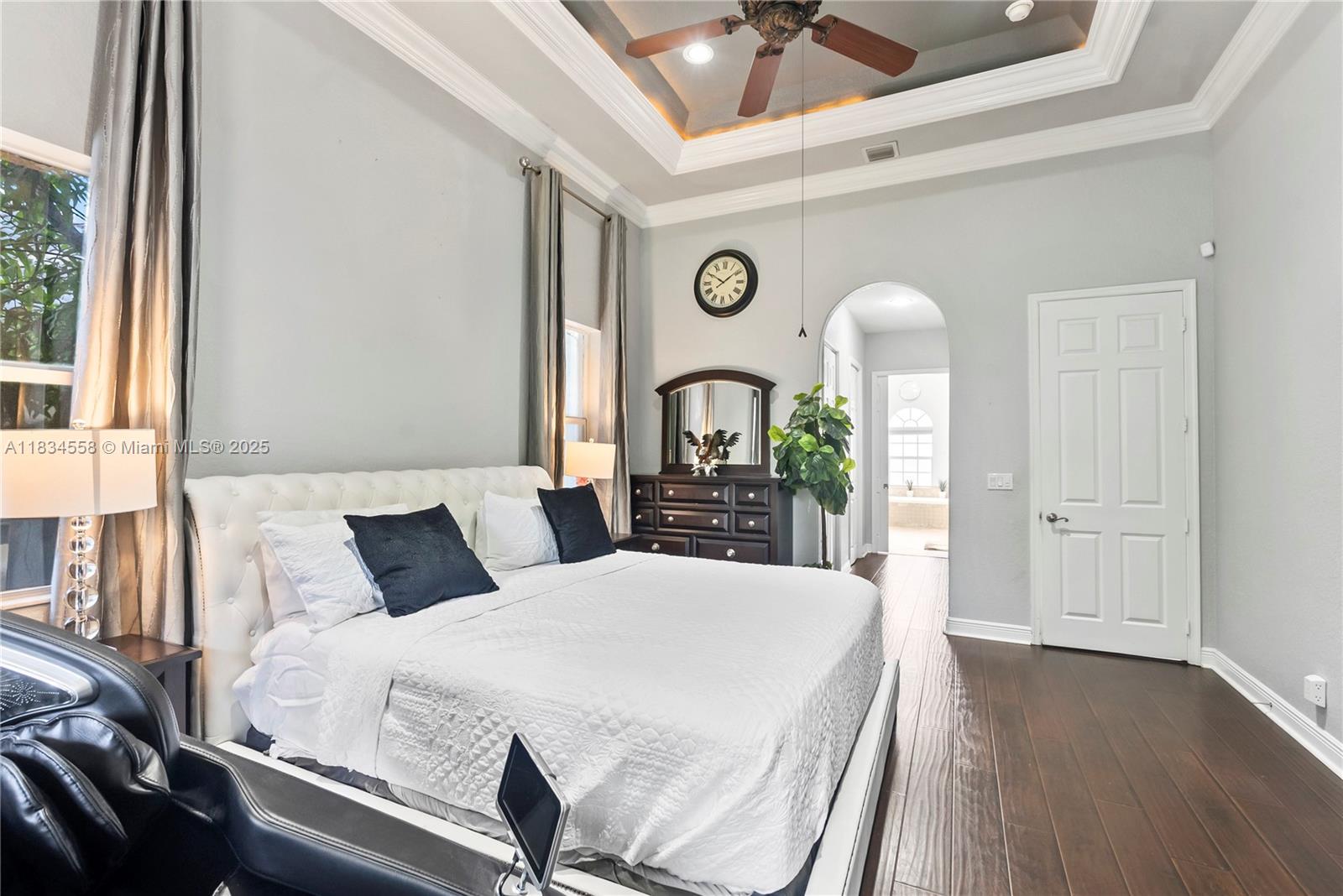 ZARBAFI ESTATES - Residential