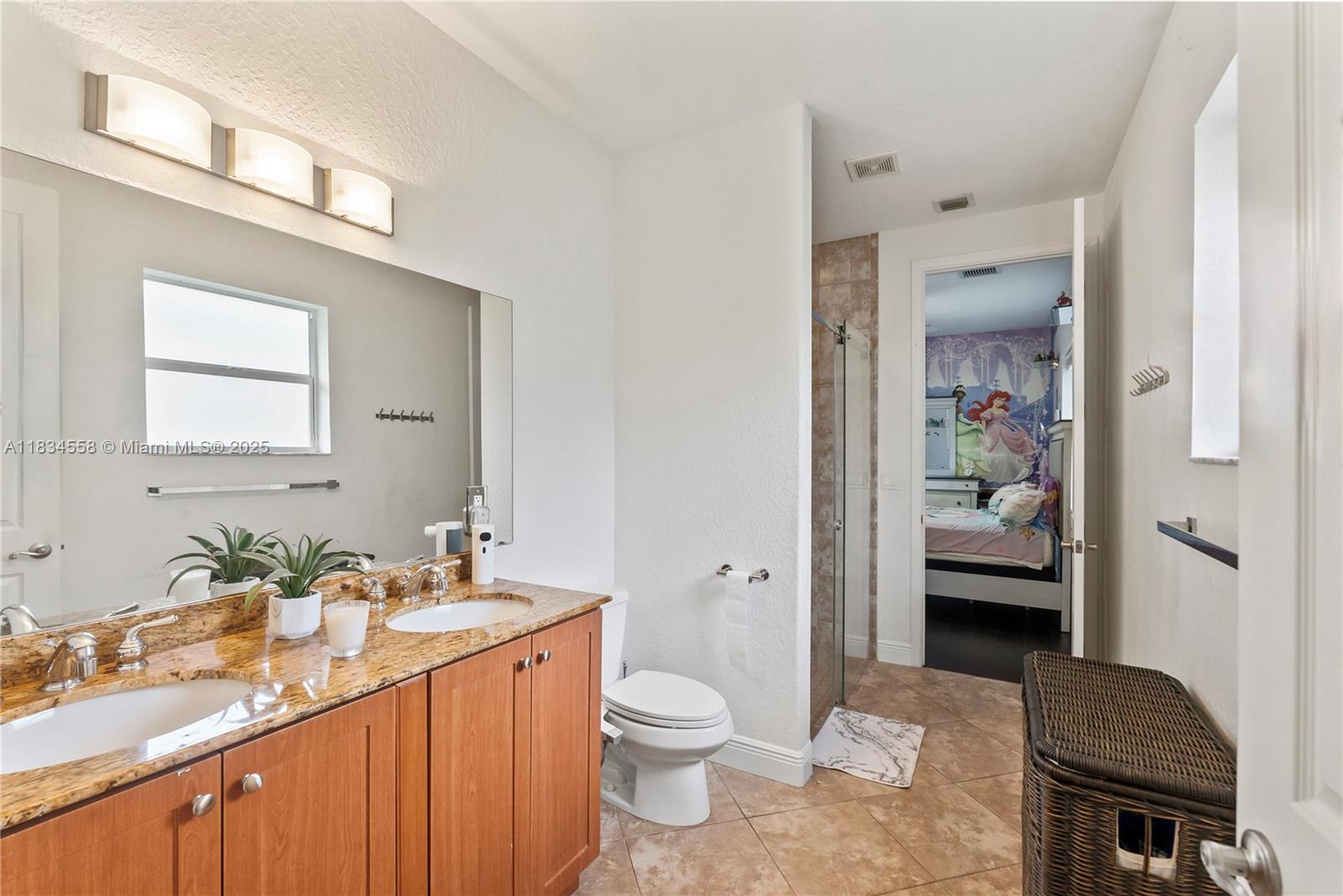 ZARBAFI ESTATES - Residential