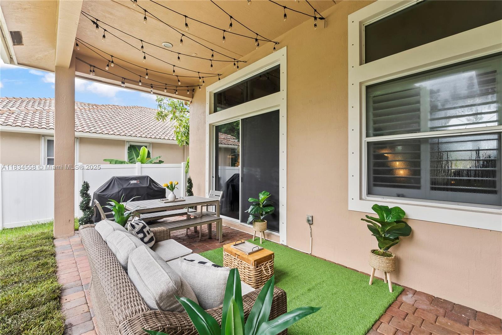 ZARBAFI ESTATES - Residential