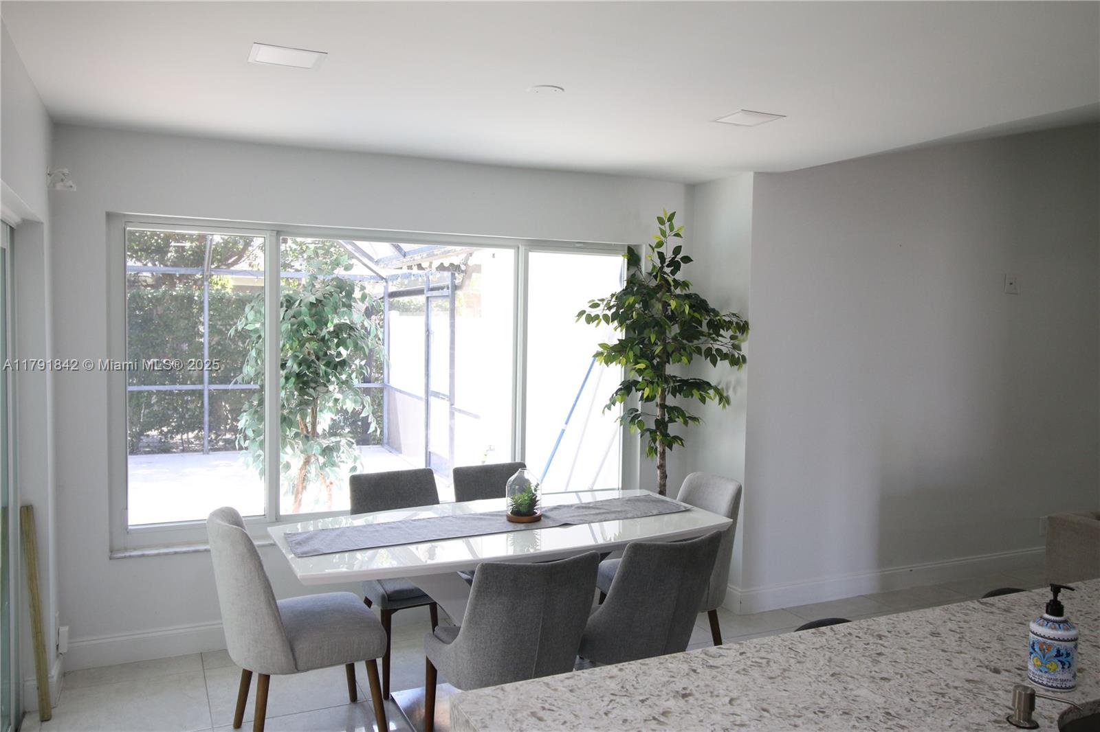 SOUTH SHORE 4 OF WELLINGT - Residential