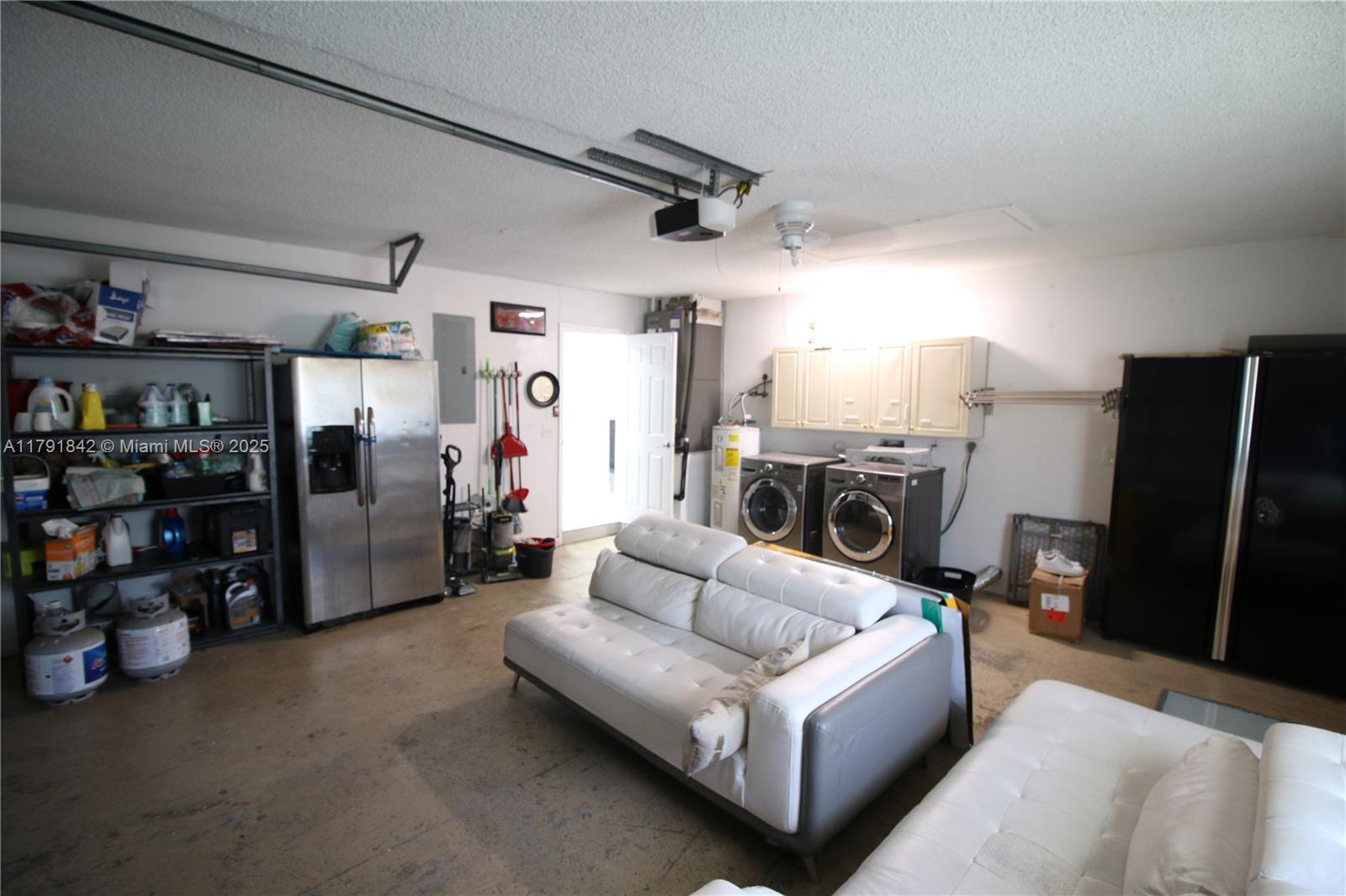 SOUTH SHORE 4 OF WELLINGT - Residential