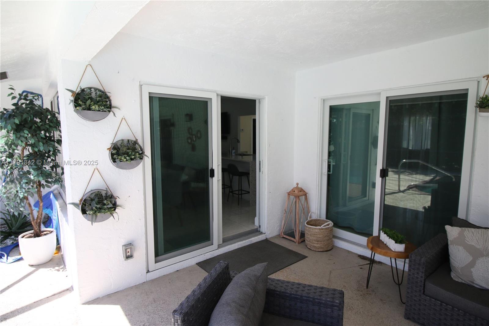 SOUTH SHORE 4 OF WELLINGT - Residential