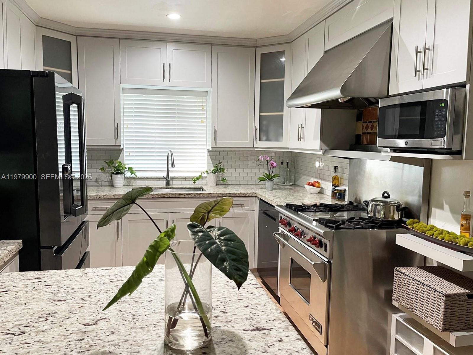 HIGH PINES REV PLAT OF 2N - Residential