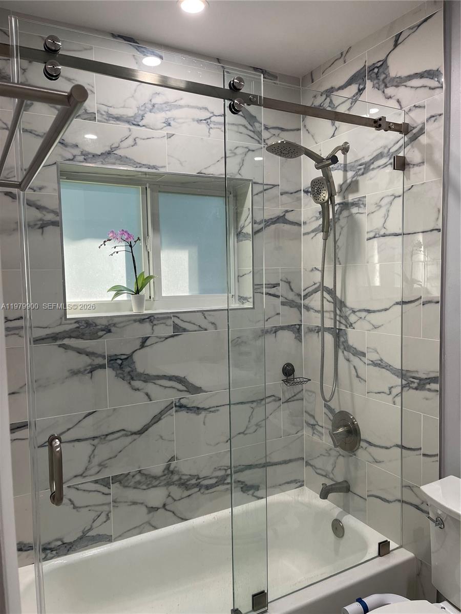 HIGH PINES REV PLAT OF 2N - Residential