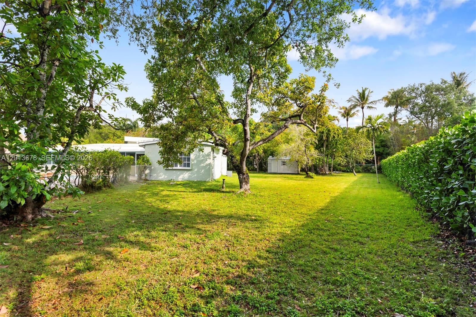 HELMS COUNTRY ESTATES RE- - Land