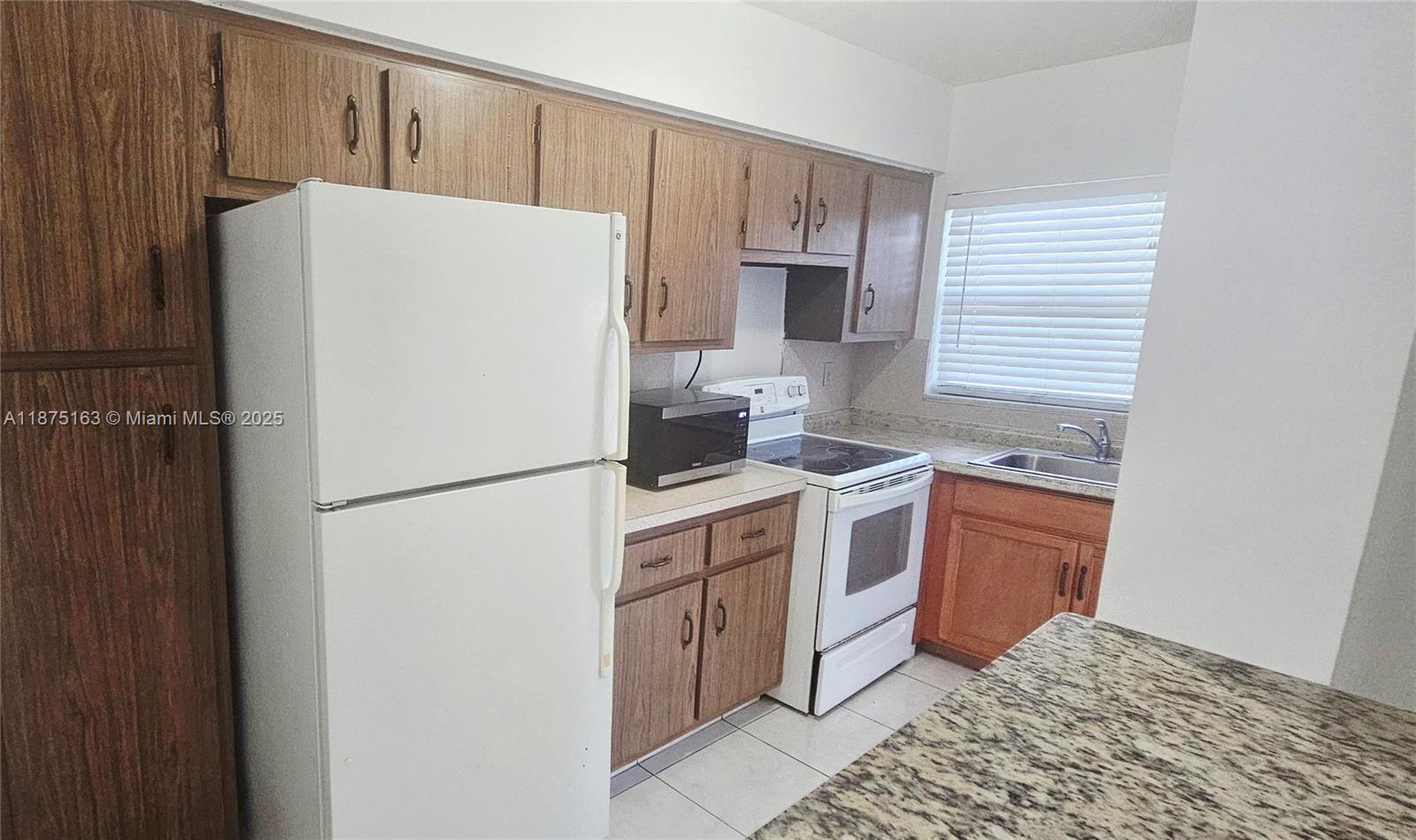 ELDORADO COUNTRY CLUB - Residential