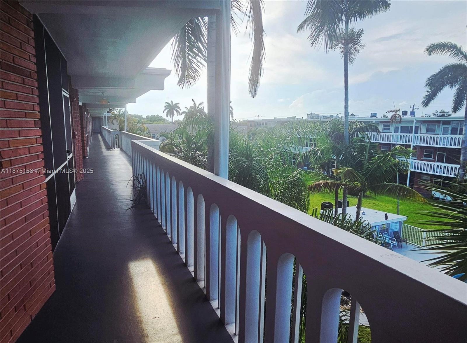 ELDORADO COUNTRY CLUB - Residential