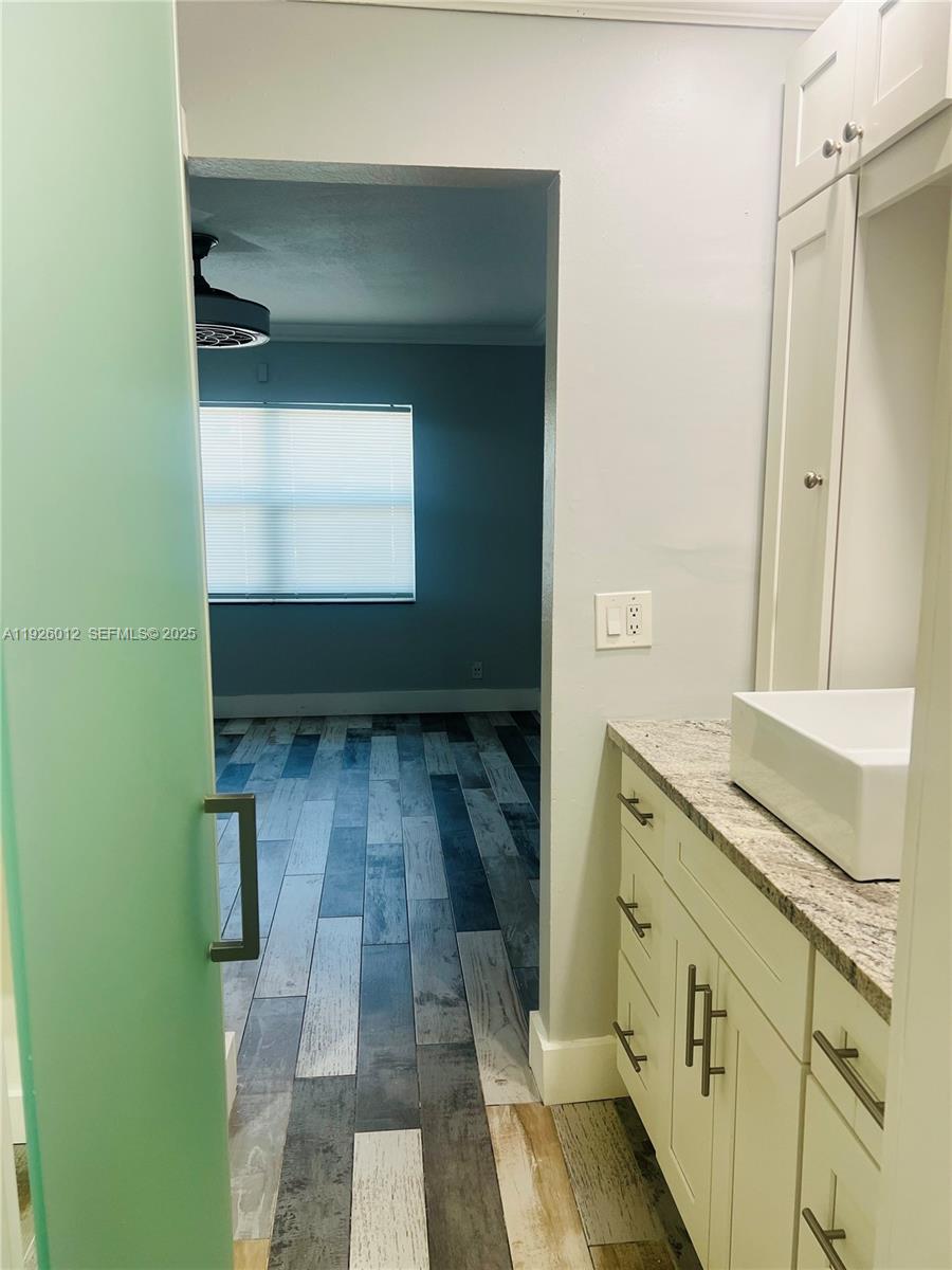 THE LAKES - Residential Lease