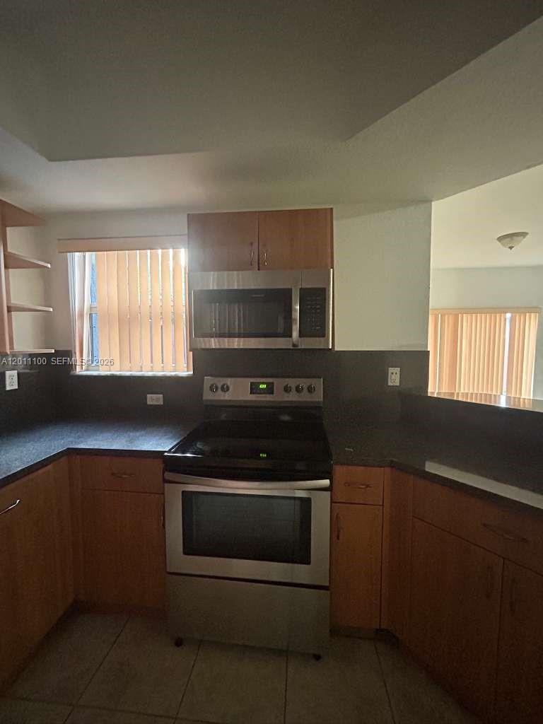 ABEL HOMES AT KEYS WINDS - Residential