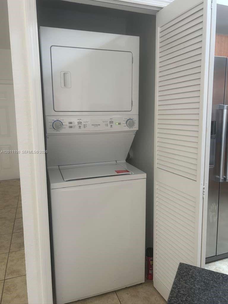 ABEL HOMES AT KEYS WINDS - Residential