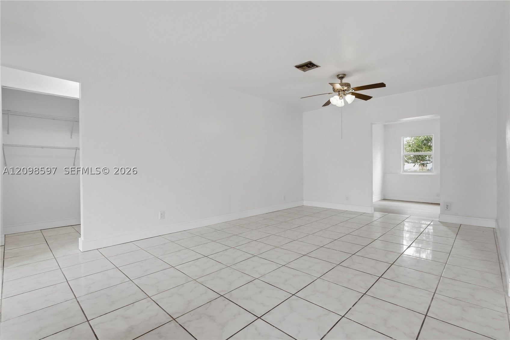 3476 NW 23rd Ct