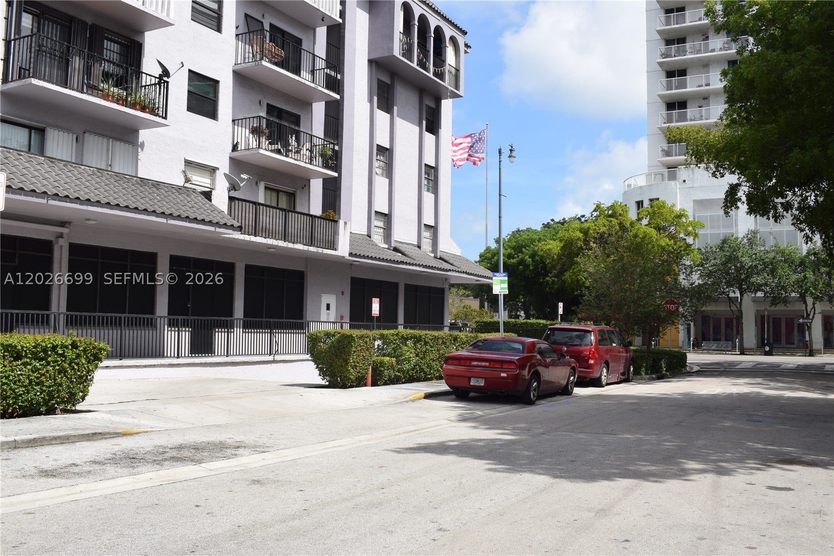 777 SW 9th Ave